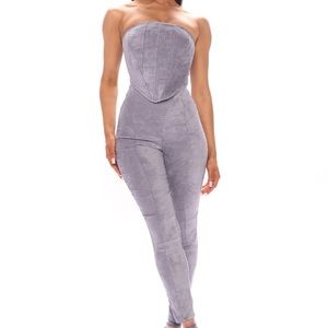 Brand New pants set sold out online